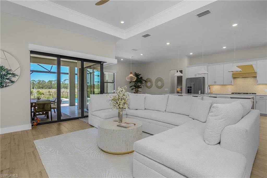 20609 Napa LOOP-4
