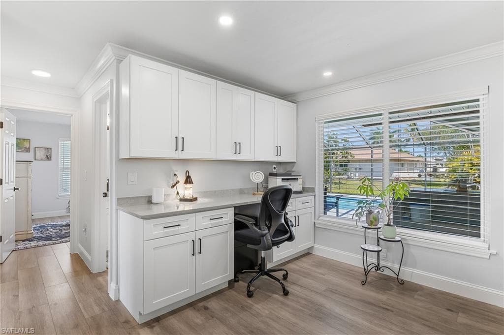 6048 Perthshire LN-13