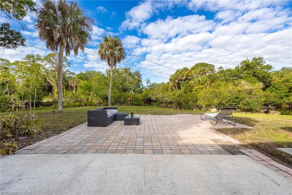 17041 E Lake DR-4