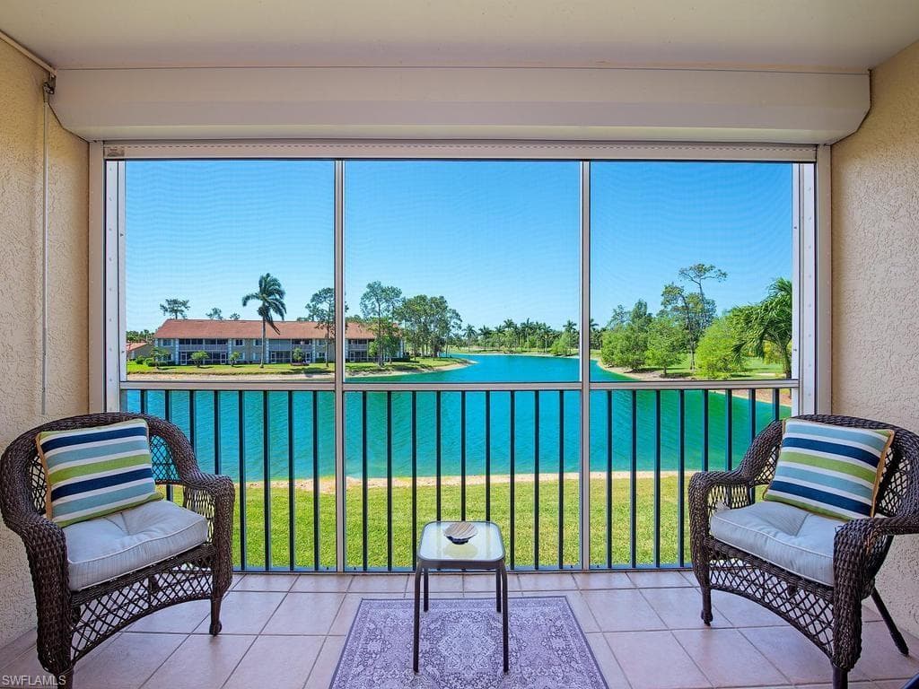 3675 Amberly CIR C207-1