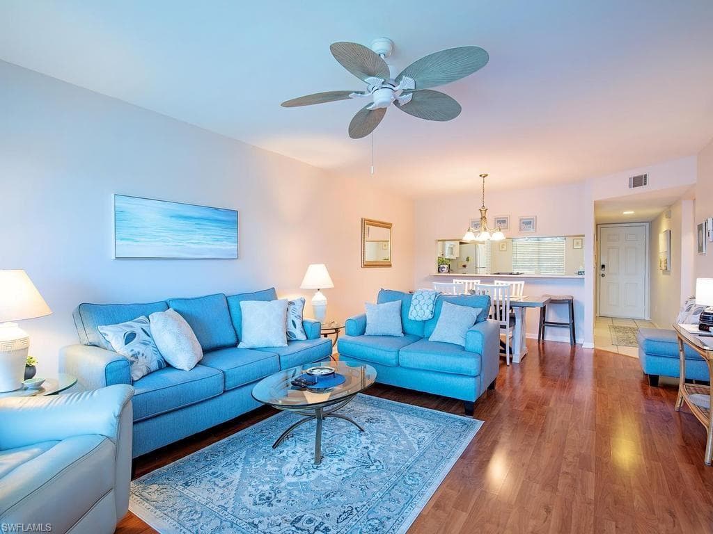 3675 Amberly CIR C207-2