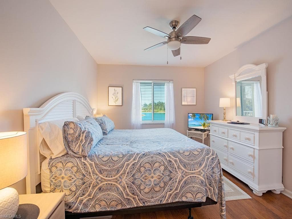 3675 Amberly CIR C207-8