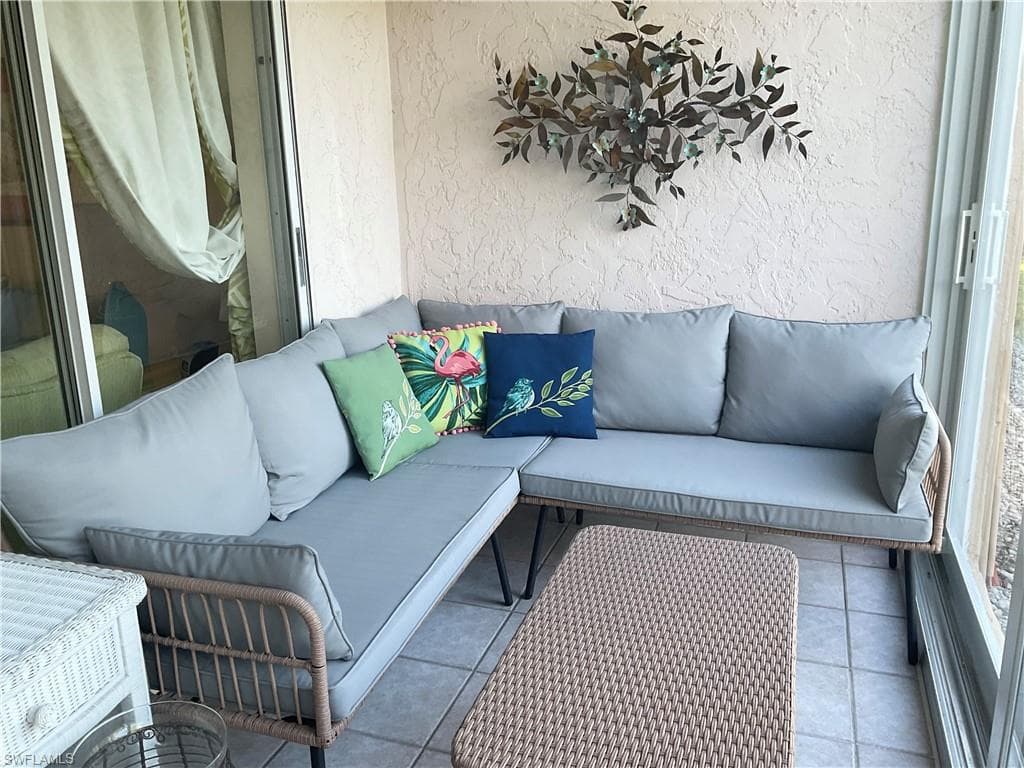 3062 Sandpiper Bay CIR K102-20