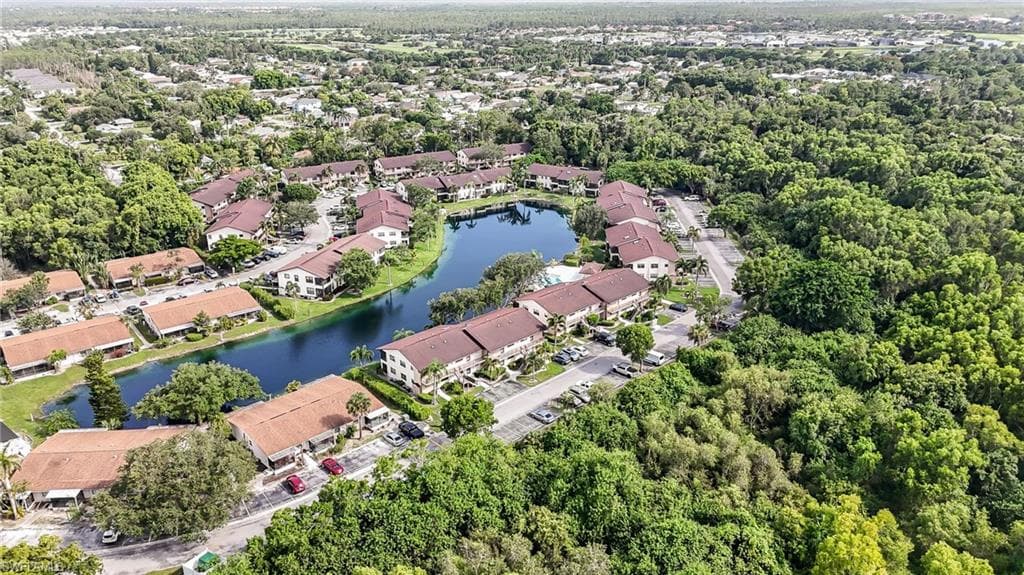5270 Treetops DR J201-18