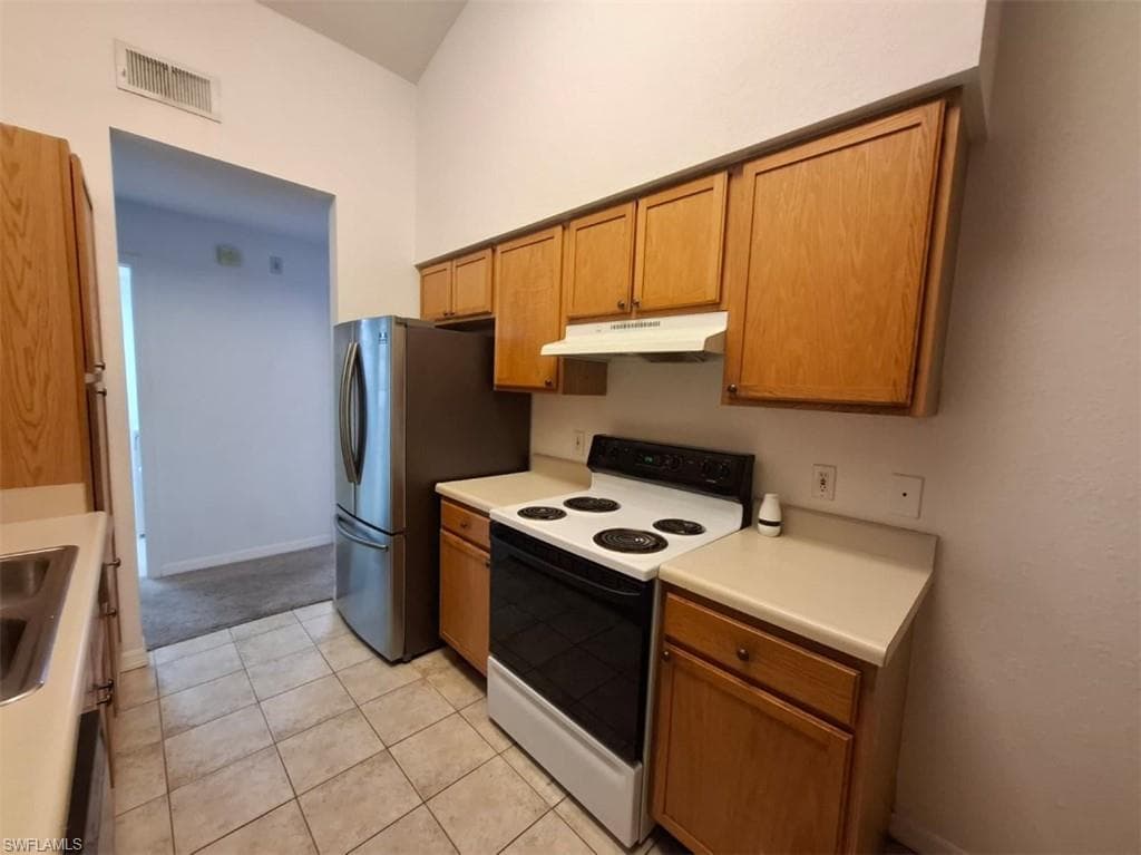 7915 Preserve CIR 234-3