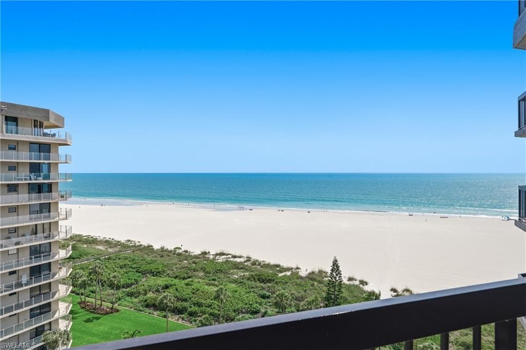174 Collier BLVD 1105-0