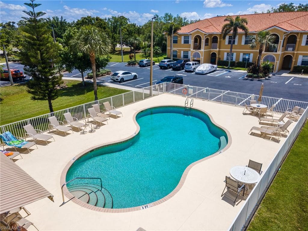 950 Hancock Creek South BLVD 423-25