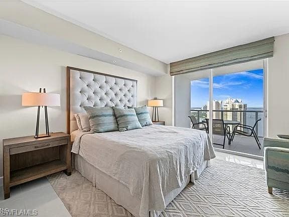 3000 Oasis Grand BLVD 2402-13