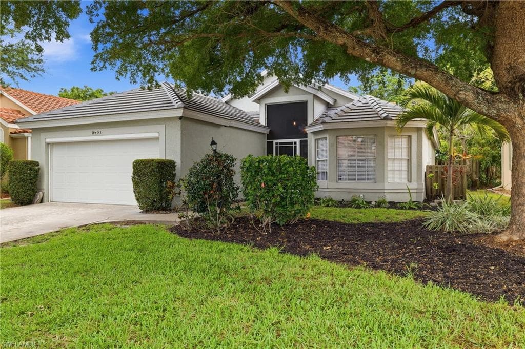 9801 Las Casas DR-2