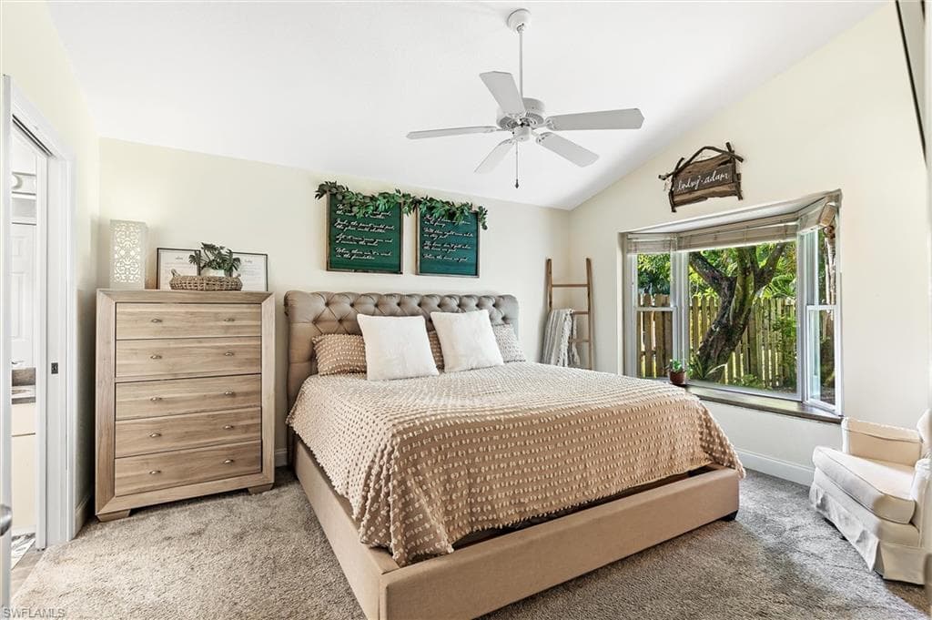 9801 Las Casas DR-14
