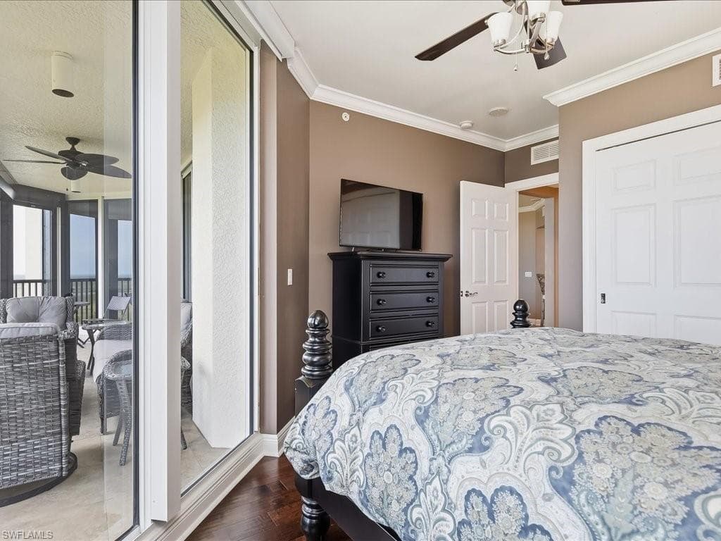 1065 Borghese LN 2005-17
