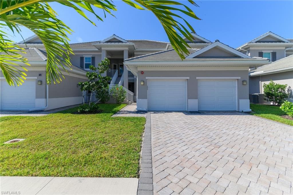 268 Indies DR E 202-22