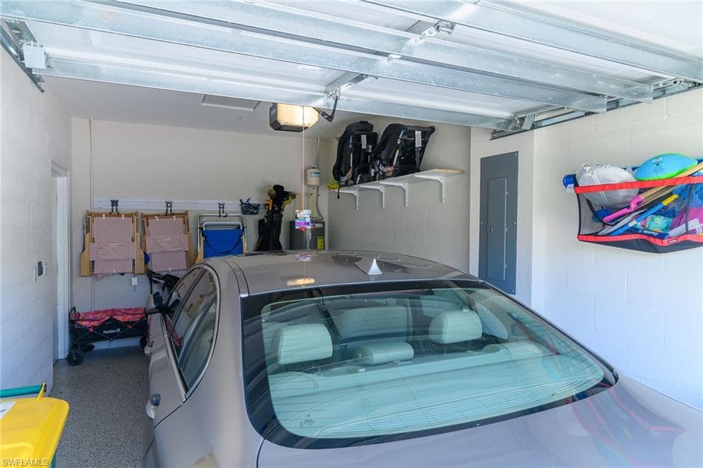268 Indies DR E 202-26
