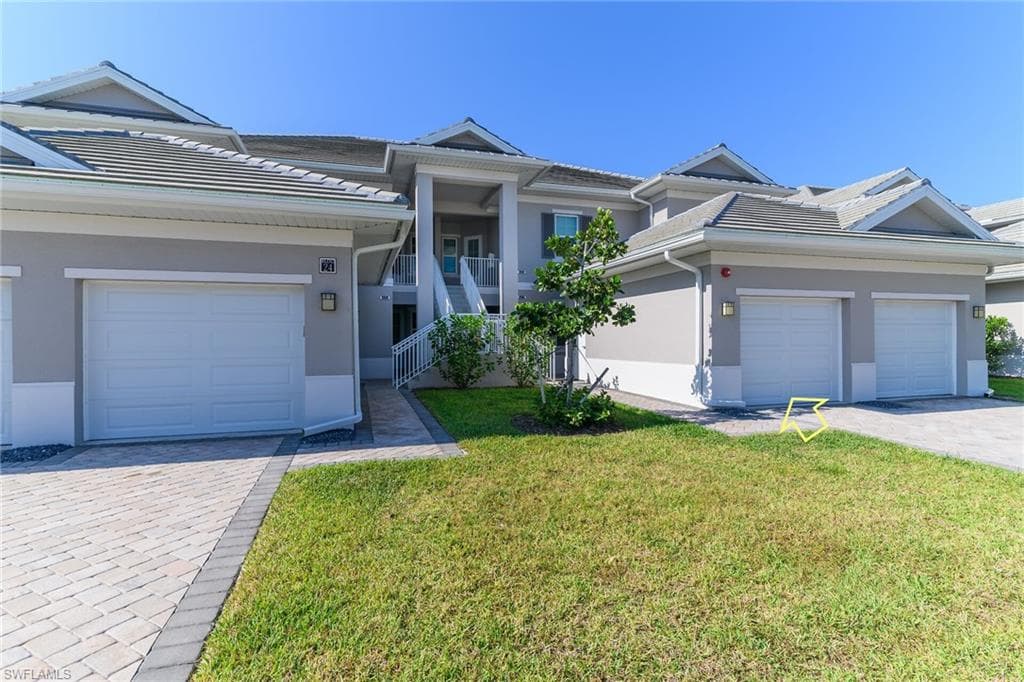 268 Indies DR E 202-21