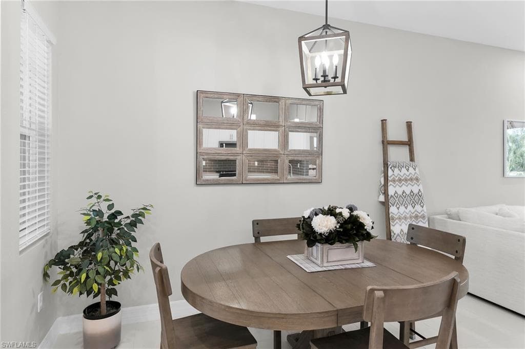 268 Indies DR E 202-9