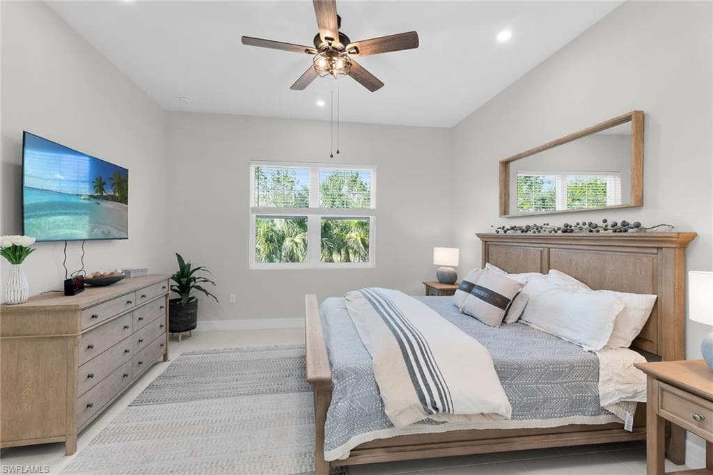 268 Indies DR E 202-13