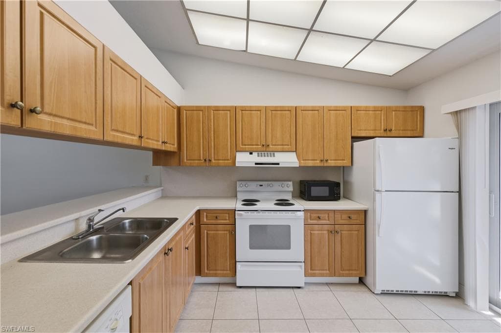 4230 Jack Frost CT 4402-5