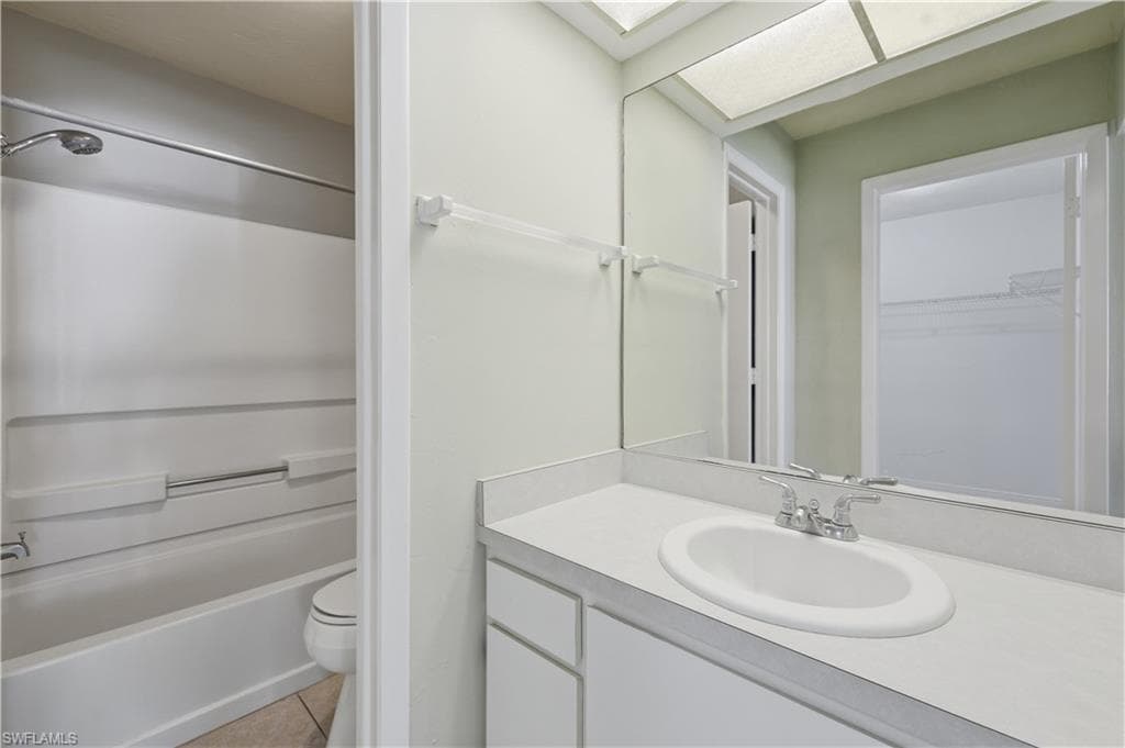 4230 Jack Frost CT 4402-19