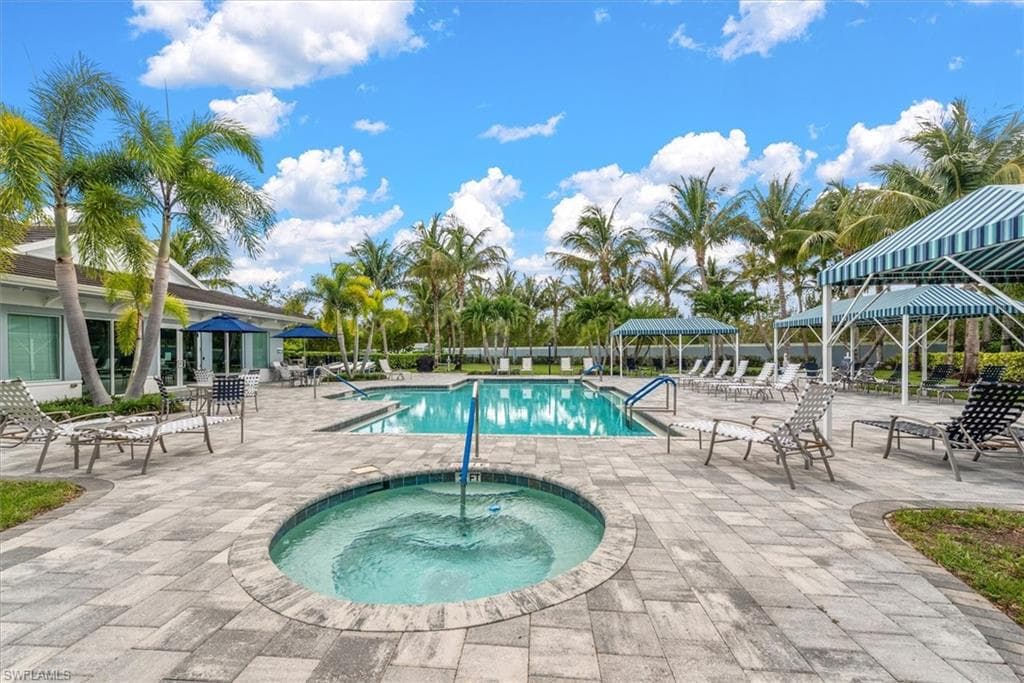 2302 Marquesa CIR-41