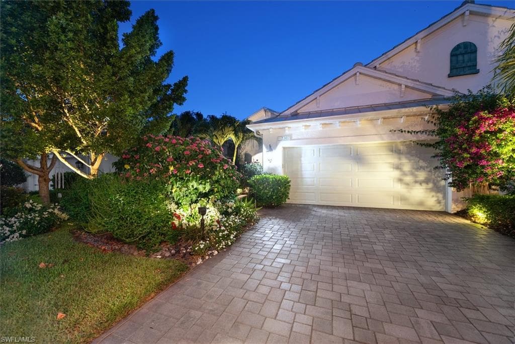 2302 Marquesa CIR-36