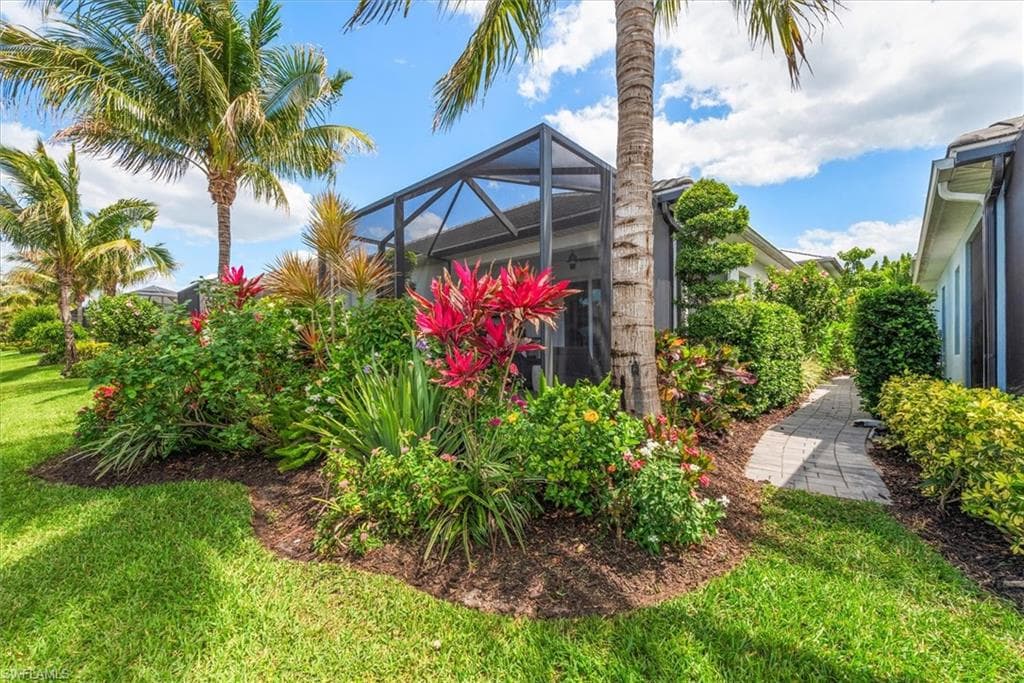 2302 Marquesa CIR-10