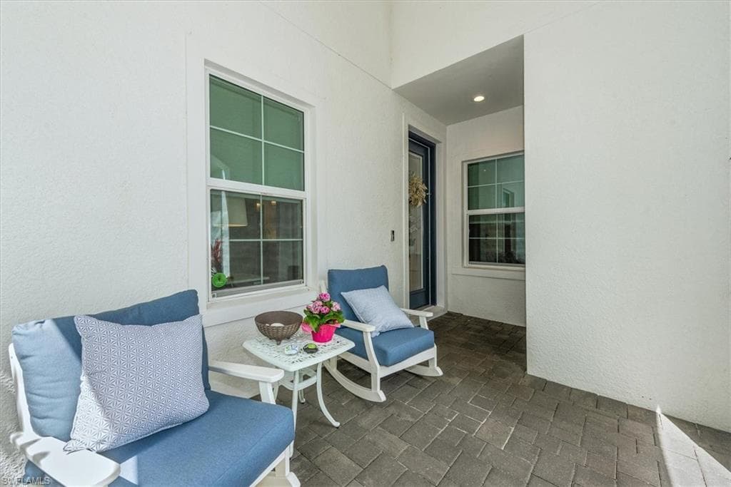 2302 Marquesa CIR-3