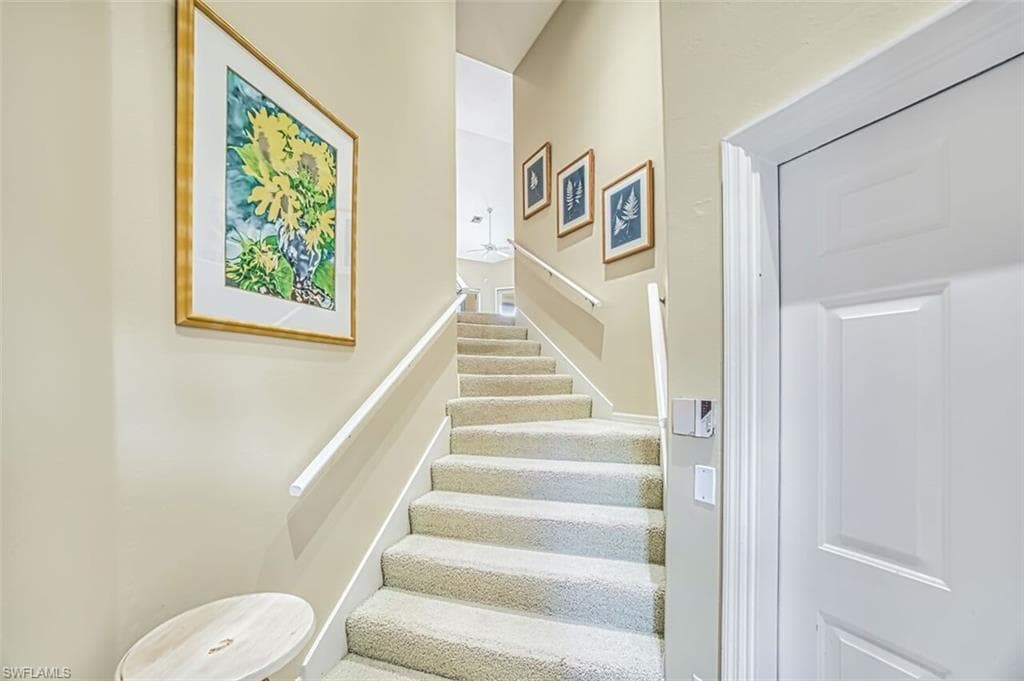 9270 Bayberry BEND 202-7