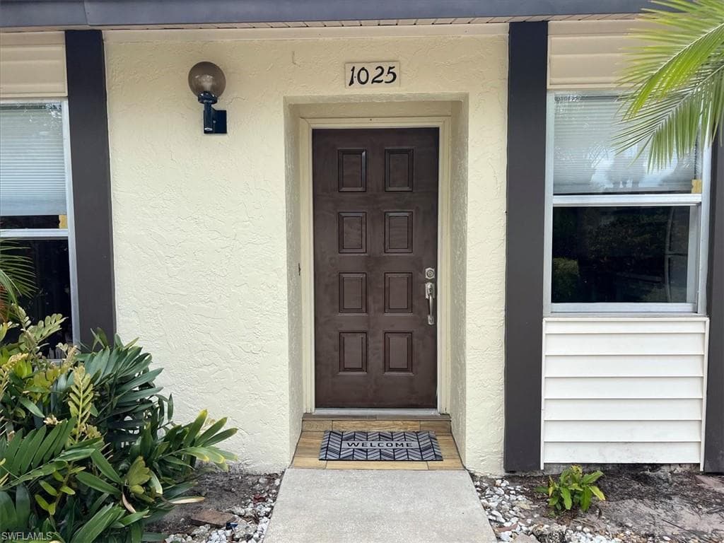 1025 Pine Isle LN 1025-21
