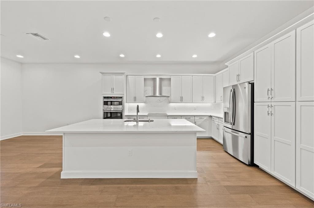 14313 Hogarth PL-4