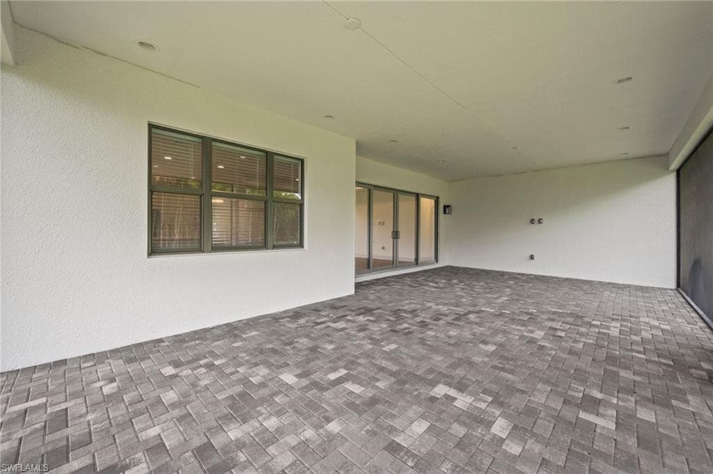 14313 Hogarth PL-29