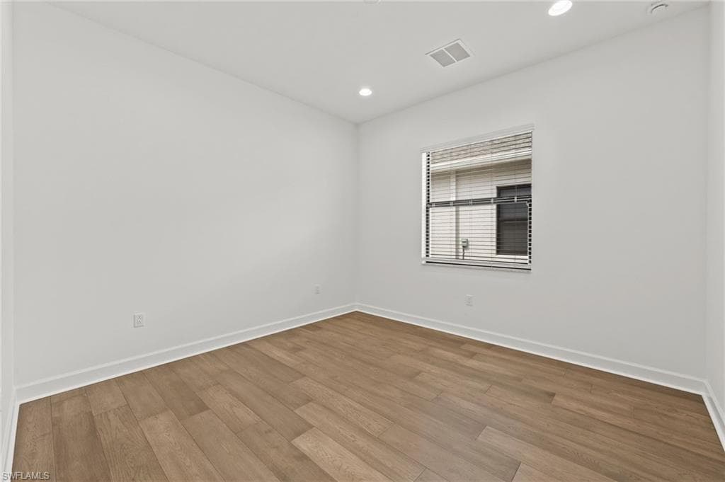 14313 Hogarth PL-23
