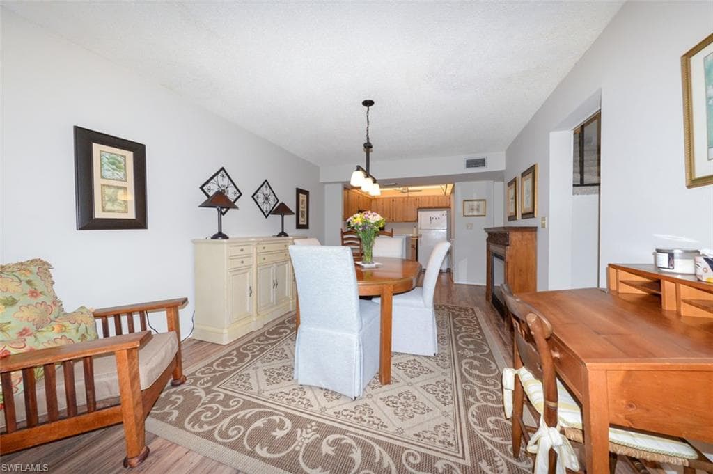 10891 Meadow Lark Cove DR-13