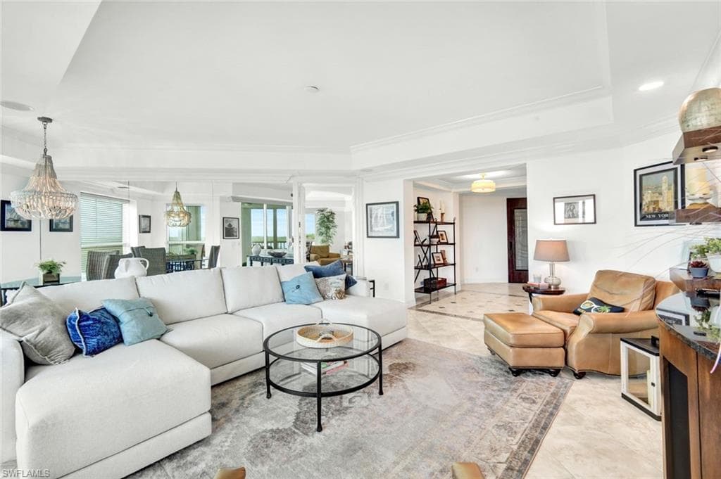 295 Grande WAY 306-5