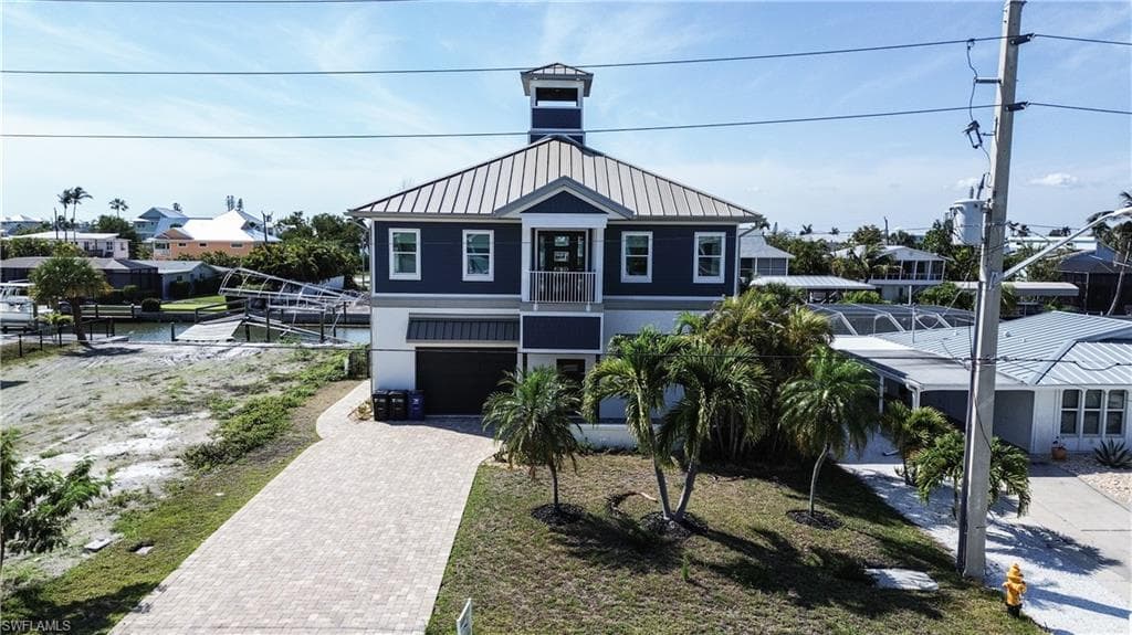 189 Curlew ST-1