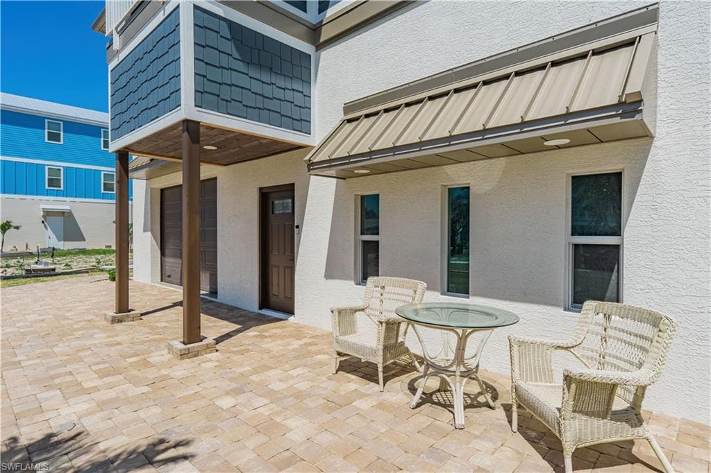 189 Curlew ST-33