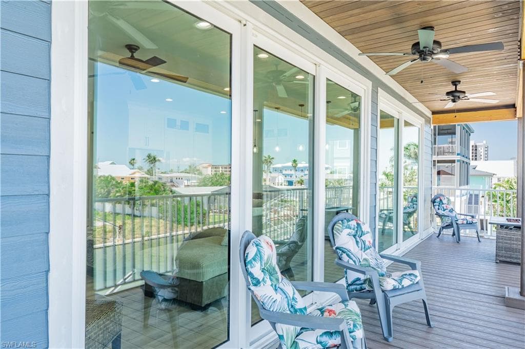189 Curlew ST-32