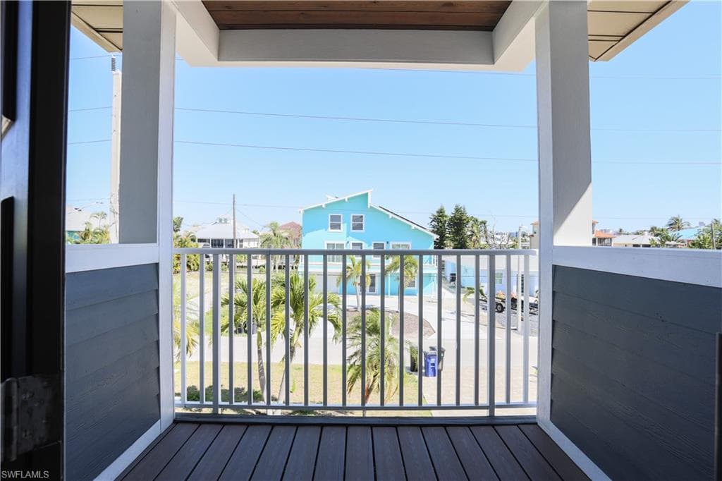 189 Curlew ST-7