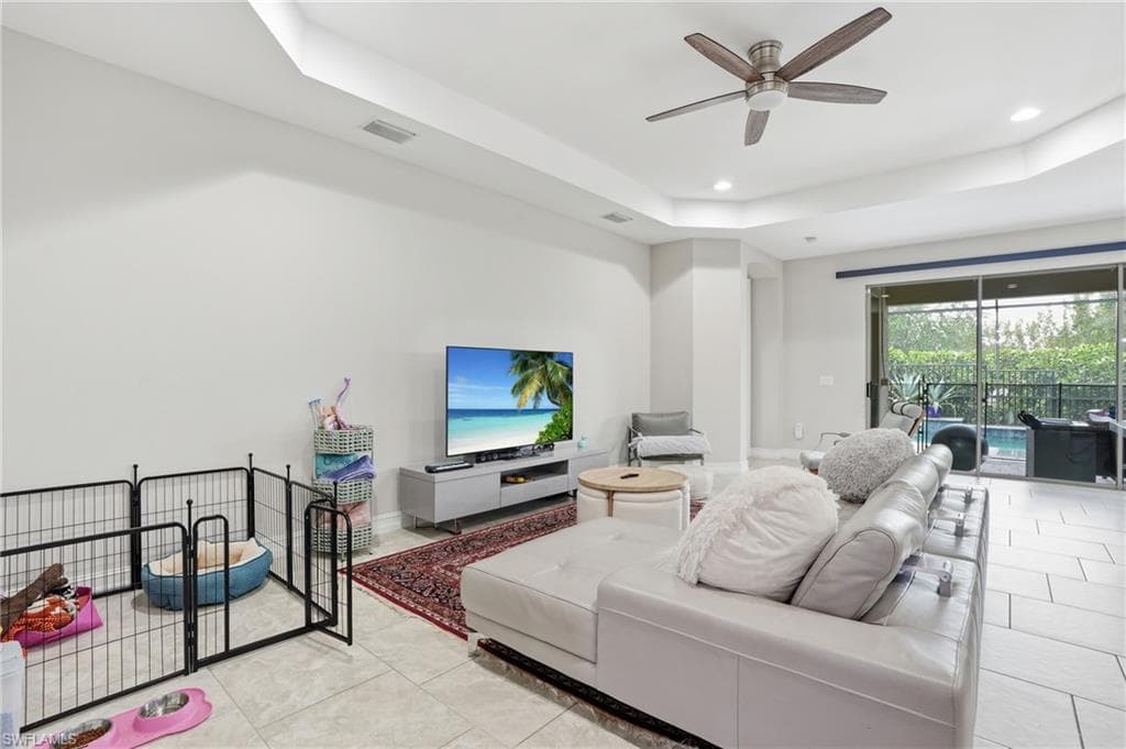 16329 Aberdeen WAY-5