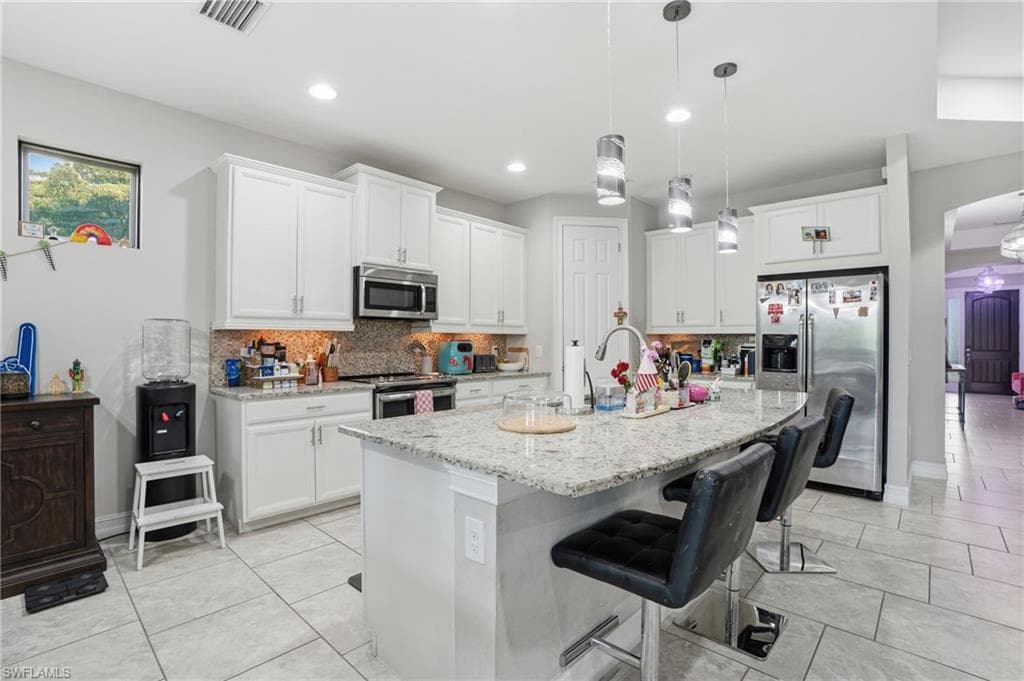 16329 Aberdeen WAY-9