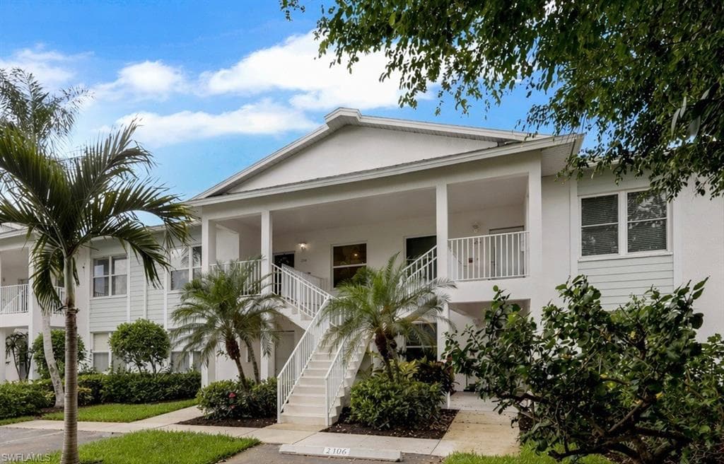 1215 Sarah Jean CIR J205-1