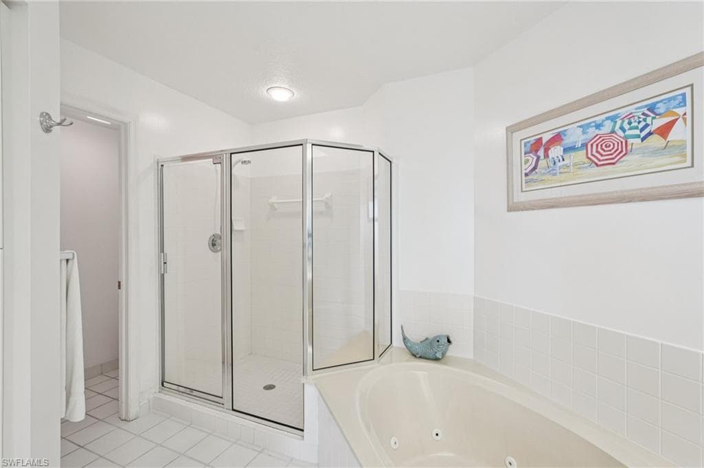 260 Barefoot Beach BLVD 302-16