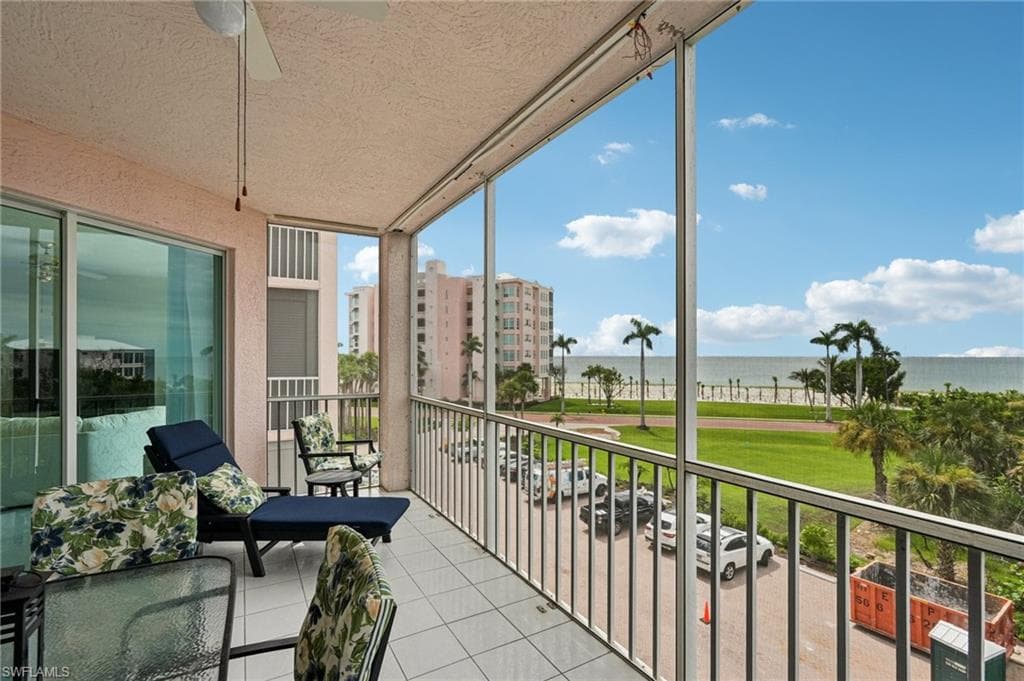 260 Barefoot Beach BLVD 302-24