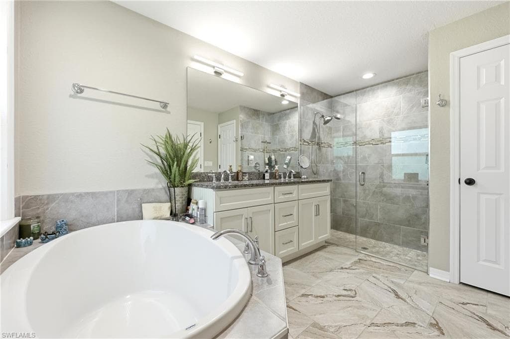 6104 Waterway Bay DR-12