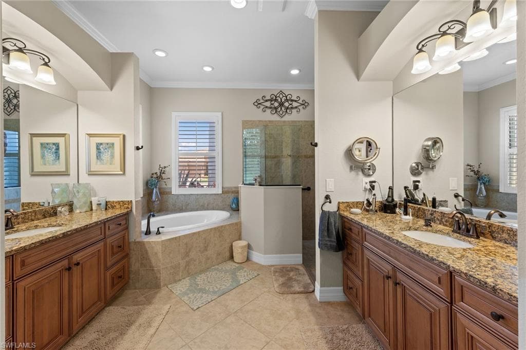 13501 Brown Bear RUN-16