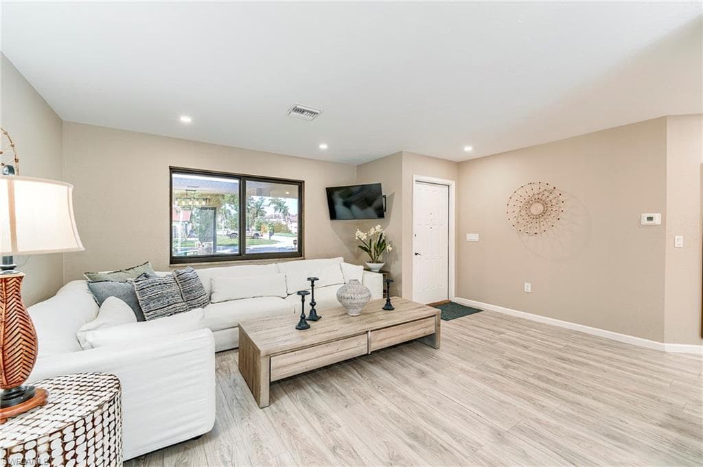 14958 Bonaire CIR-15