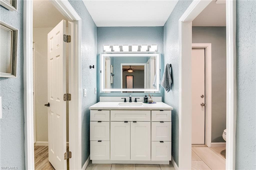14958 Bonaire CIR-23