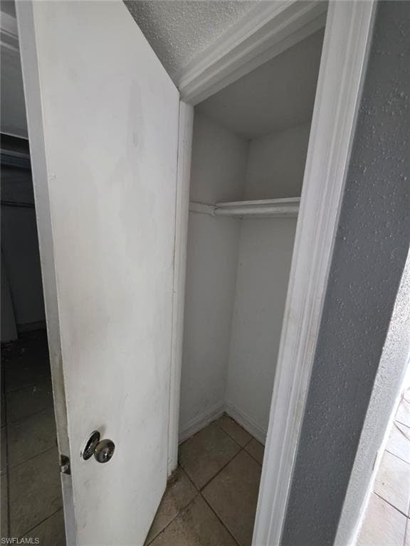 2835 Winkler AVE 215-31
