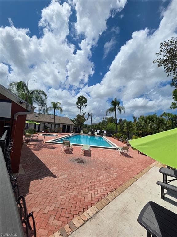 2835 Winkler AVE 215-40