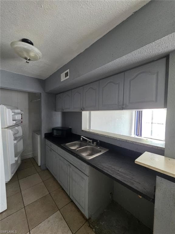 2835 Winkler AVE 215-17