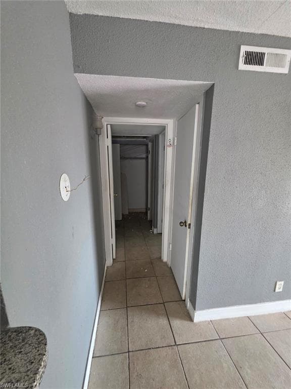 2835 Winkler AVE 215-20